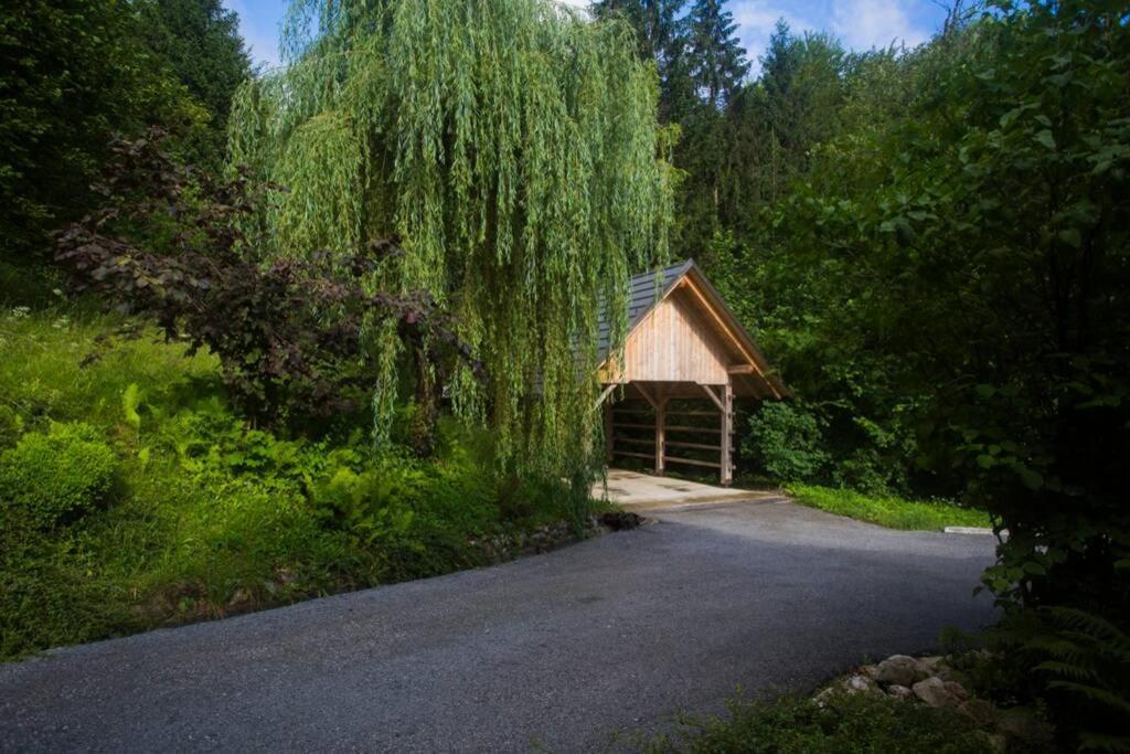 Cottage In The Woods - Lake Bohinj Eksteriør bilde
